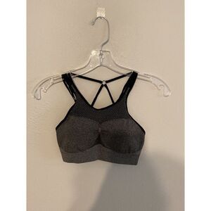 Bombshell, sportswear bra
